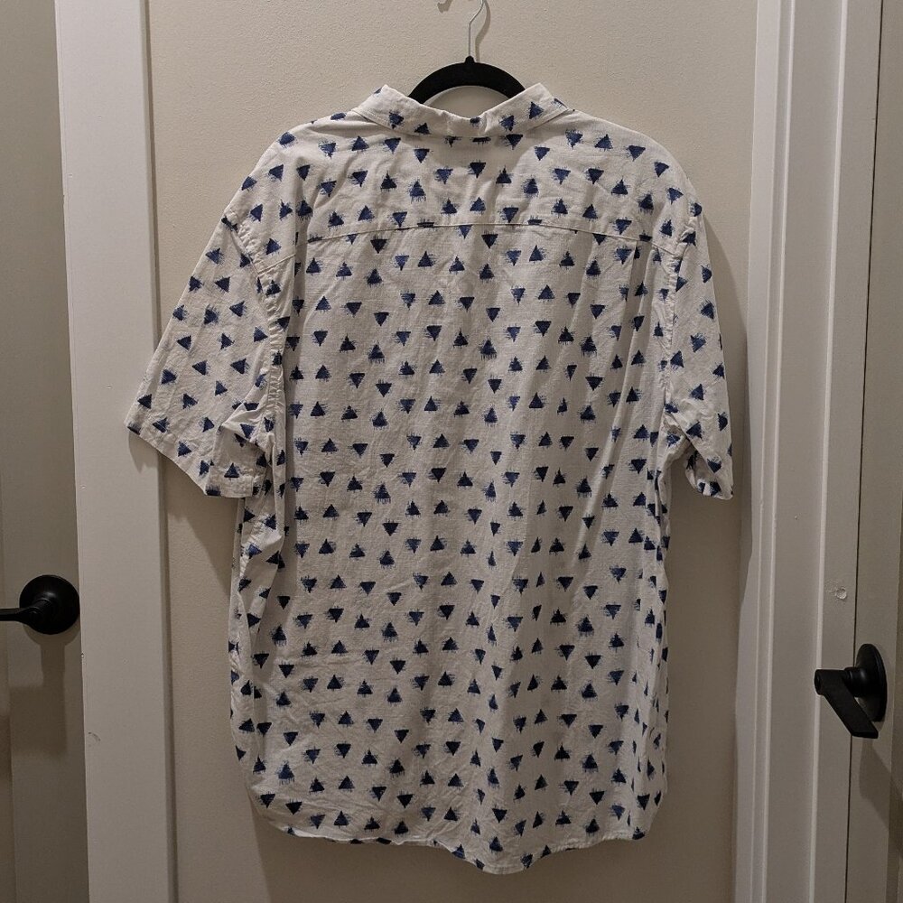 Blue Triangle Button Down Shirt (Short sleeve)